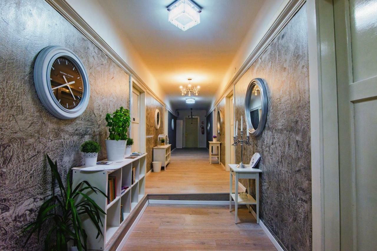 Mama'S And Papa'S Luxury Rooms สปลิท ภายนอก รูปภาพ