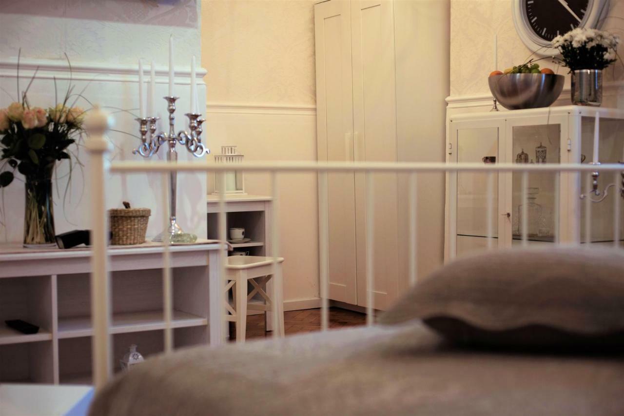 Mama'S And Papa'S Luxury Rooms สปลิท ภายนอก รูปภาพ